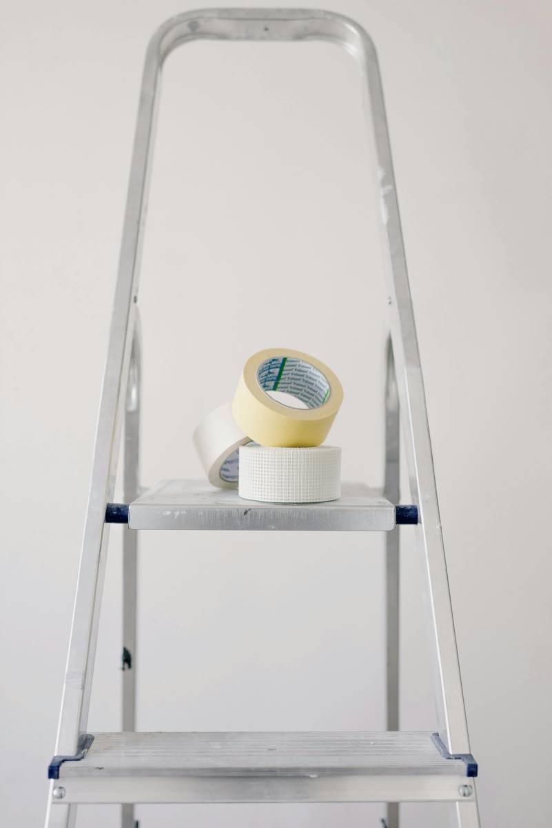 Quel régime fiscal choisir à Toulouse pour la Location Meublée Non Professionnelle (LMNP) : Micro-BIC ou Réel ?